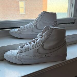Nike Men’s Blazer Mid Leather Sneakers in White